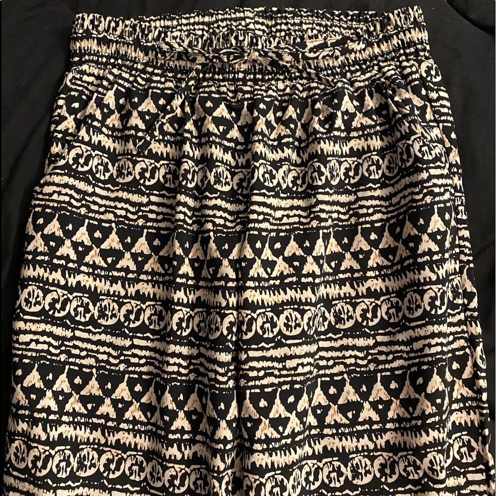 Multicolor aztec designed Formal pant joggers size small